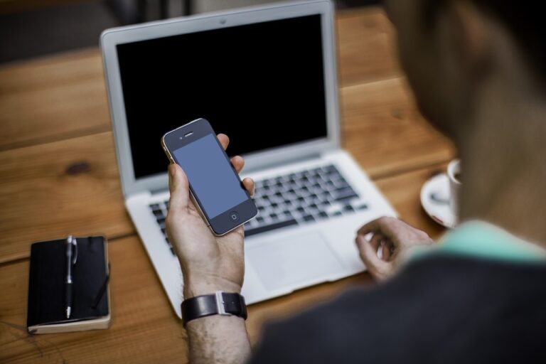 Zalety i wady telefonów na kartę